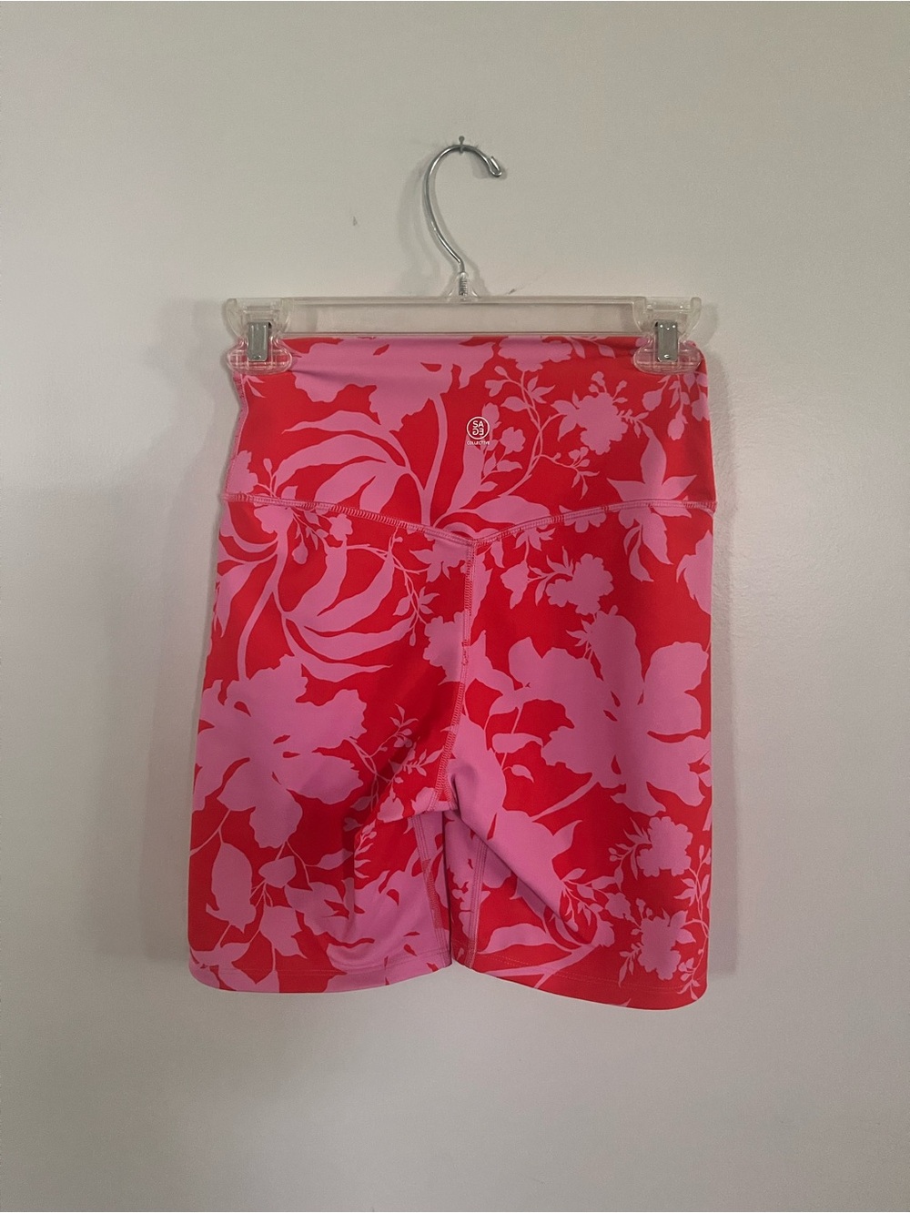 Floral High-Rise Bike Shorts in Pink and Red - Picture 2 of 7